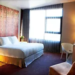 Viura Hotel