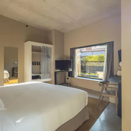 Viura Hotel